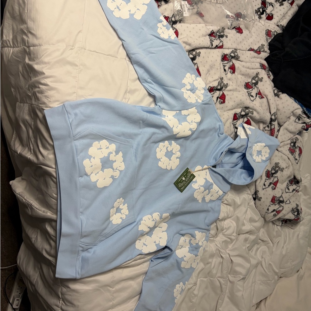 denim tear hoodie baby blue and white size M